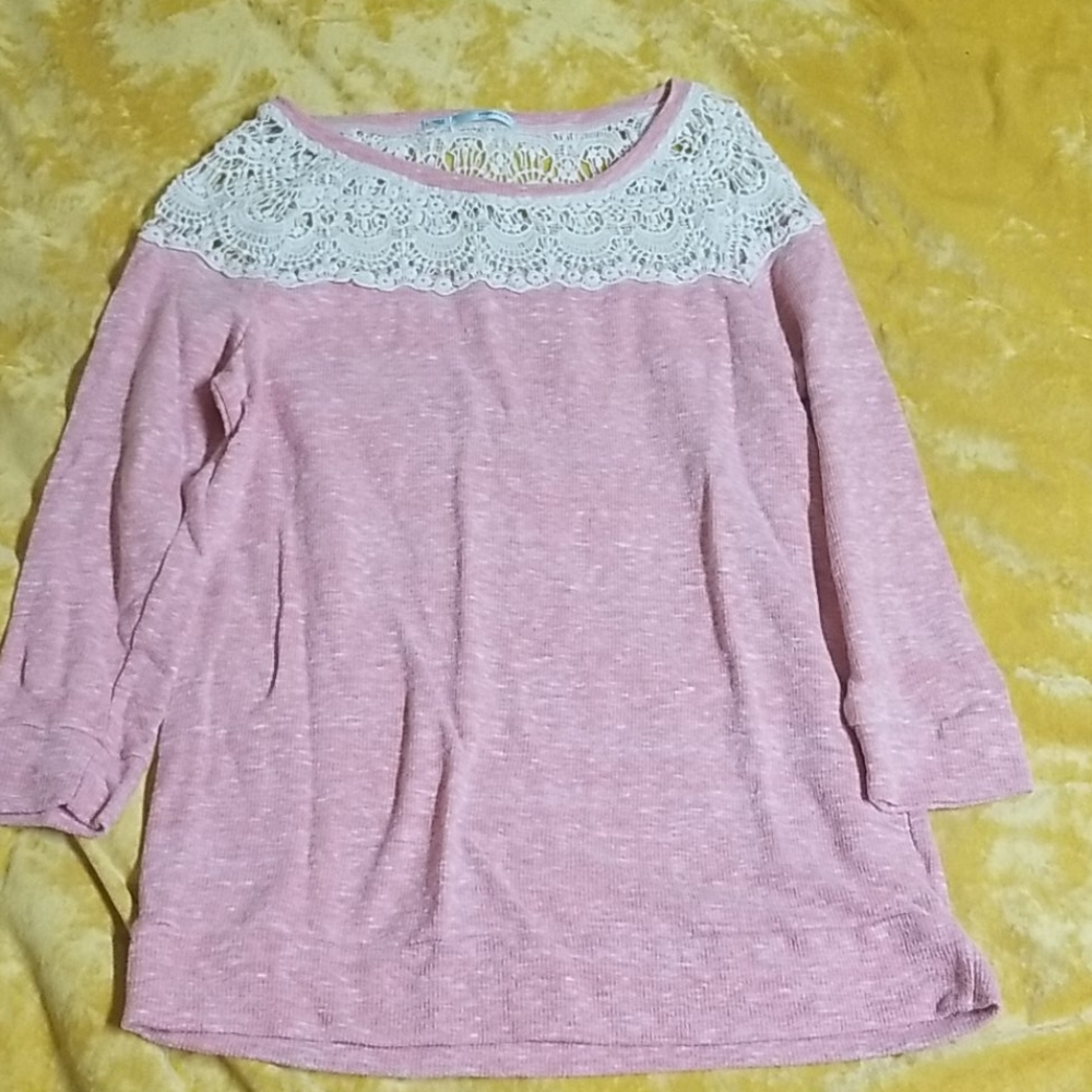Light weight top